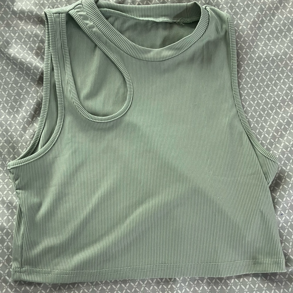 SHEIN Green Asymmetrical Cut Out Tank Top